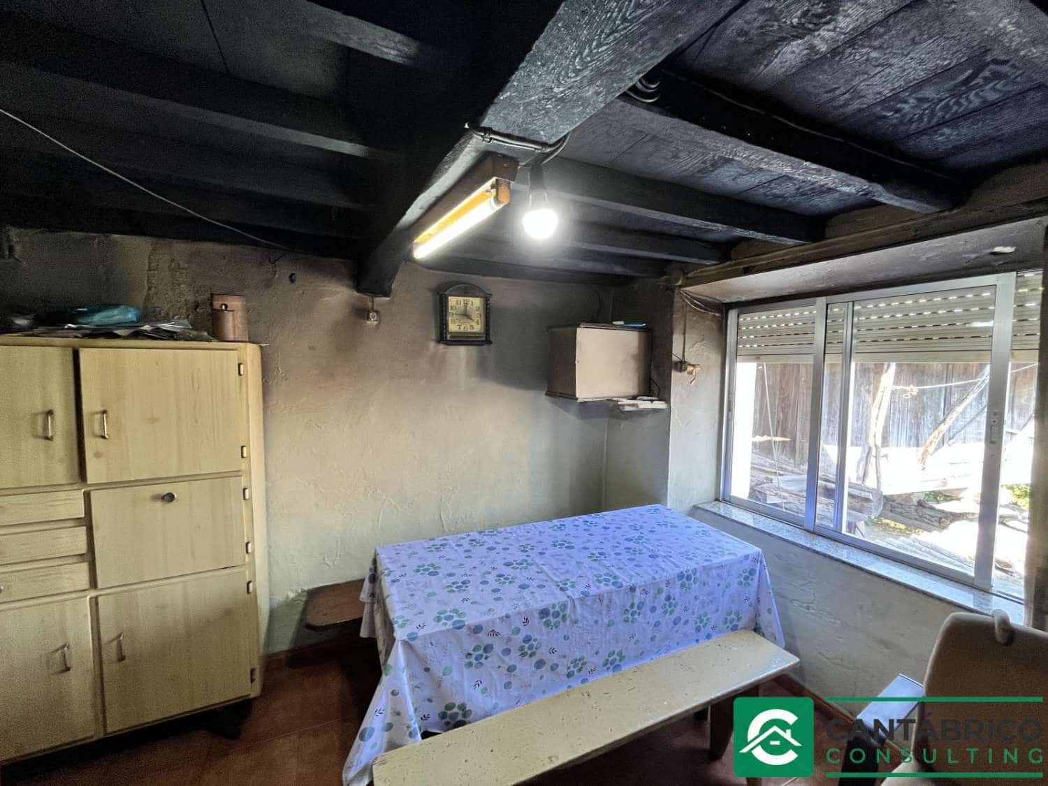 Huis te koop in Villayon - € 110.000 (Ref: 9798681)