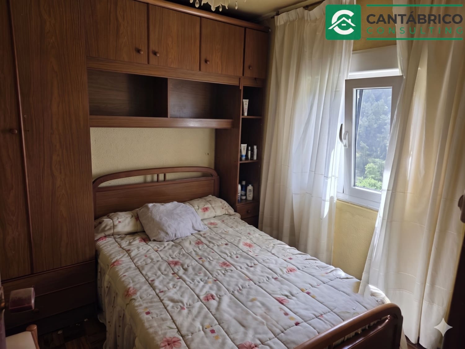 3 bedroom Townhouse for sale in Villayon with garage - € 130,000 (Ref: 9817004)
