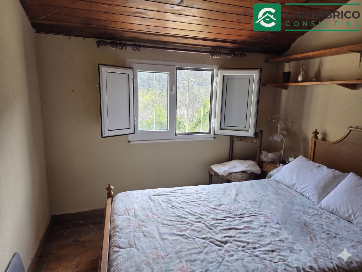 3 bedroom Townhouse for sale in Villayon with garage - € 130,000 (Ref: 9817004)