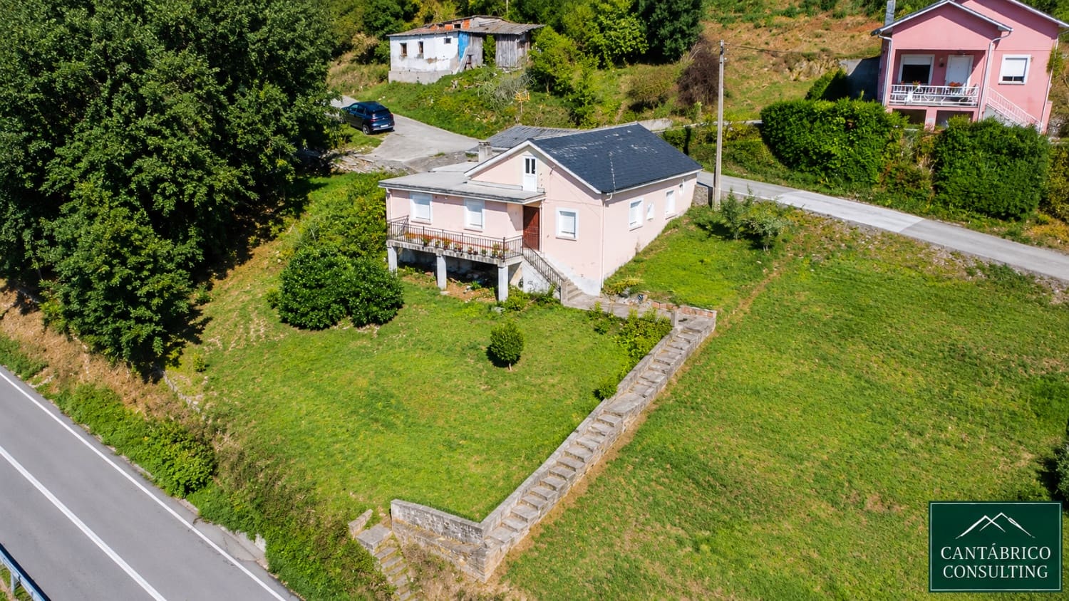 3 bedroom Townhouse for sale in Villayon with garage - € 129,000 (Ref: 9817004)