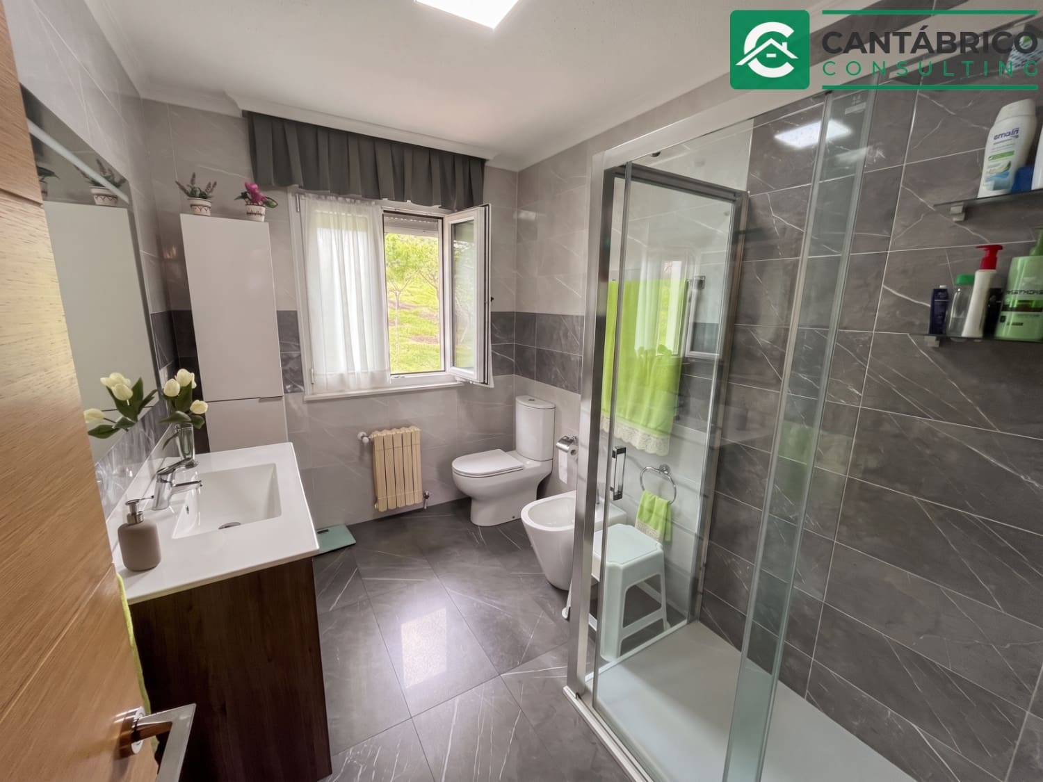 4 chambre Maison de Ville à vendre à Navia - 350 000 € (Ref: 9817005)