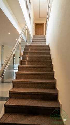 Piso de 3 habitaciones en Navia en venta con garaje - 320.000 € (Ref: 9817007)