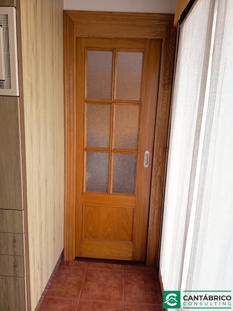 Piso de 3 habitaciones en Navia en venta con garaje - 320.000 € (Ref: 9817007)