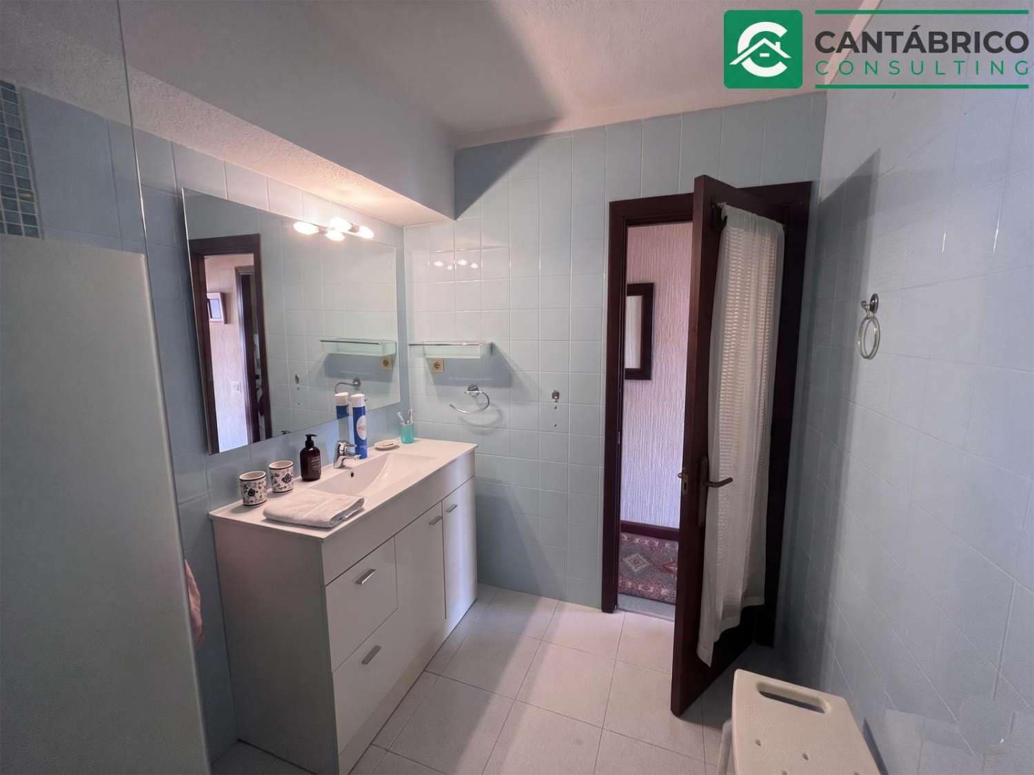3 bedroom Flat for sale in Gijon - € 345,000 (Ref: 9866479)