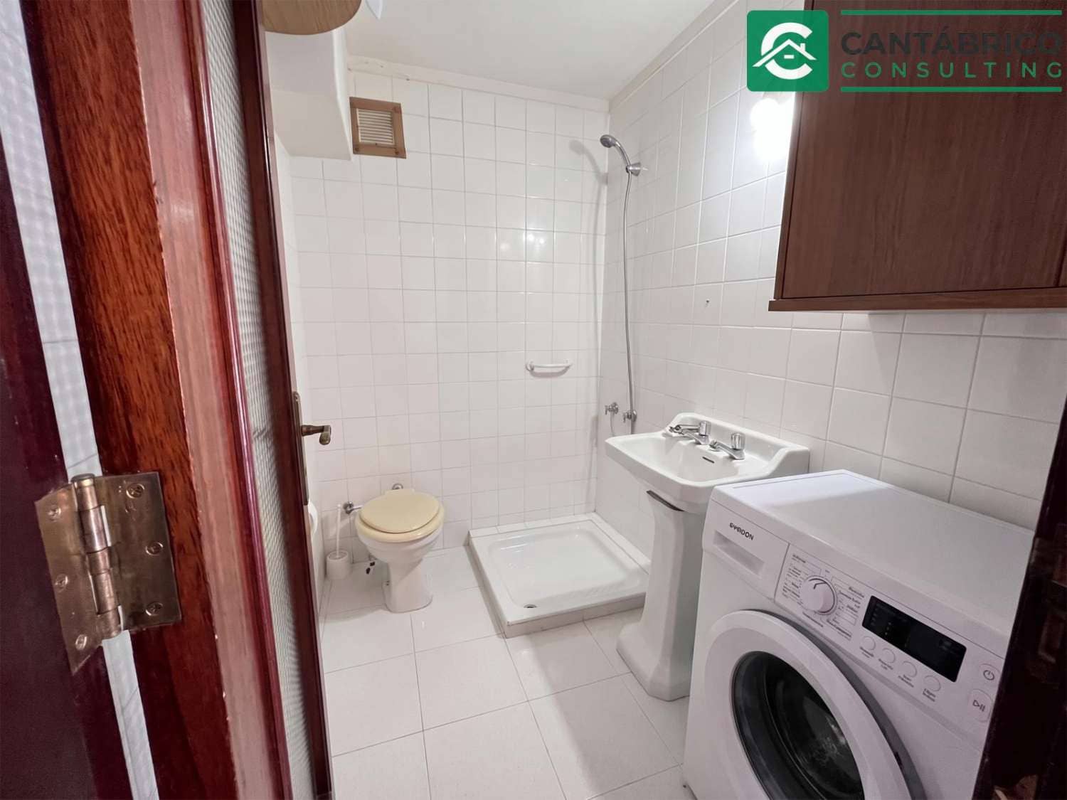 3 bedroom Flat for sale in Gijon - € 345,000 (Ref: 9866479)