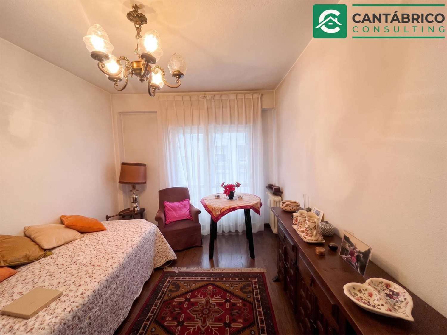3 bedroom Flat for sale in Gijon - € 345,000 (Ref: 9866479)