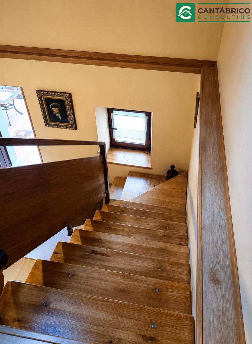3 sypialnia Dom na sprzedaż w Navia - 260 000 € (Ref: 9877899)