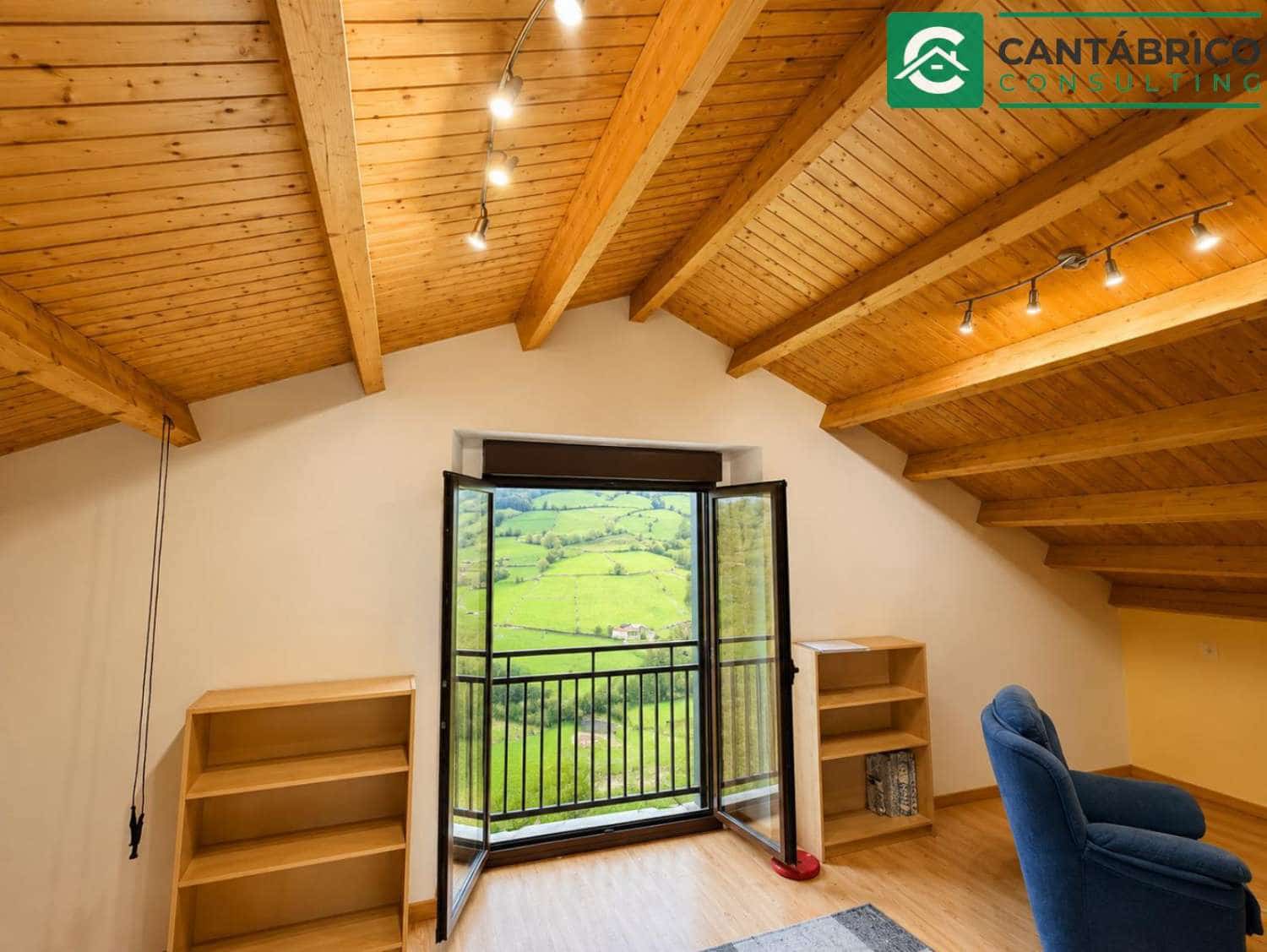 3 sypialnia Dom na sprzedaż w Navia - 260 000 € (Ref: 9877899)