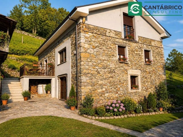 3 sypialnia Dom na sprzedaż w Navia - 260 000 € (Ref: 9877899)
