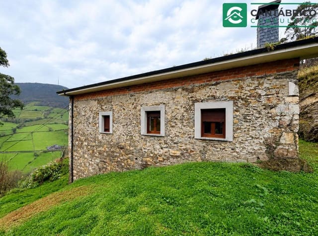 3 sypialnia Dom na sprzedaż w Navia - 260 000 € (Ref: 9877899)