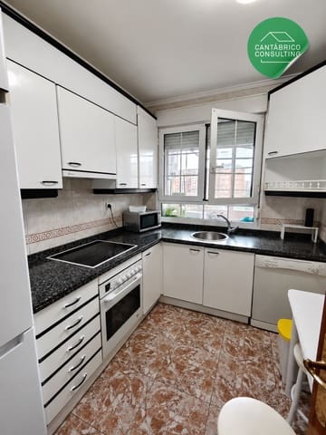 Piso de 2 habitaciones en Avilés en venta con garaje - 215.000 € (Ref: 9906827)