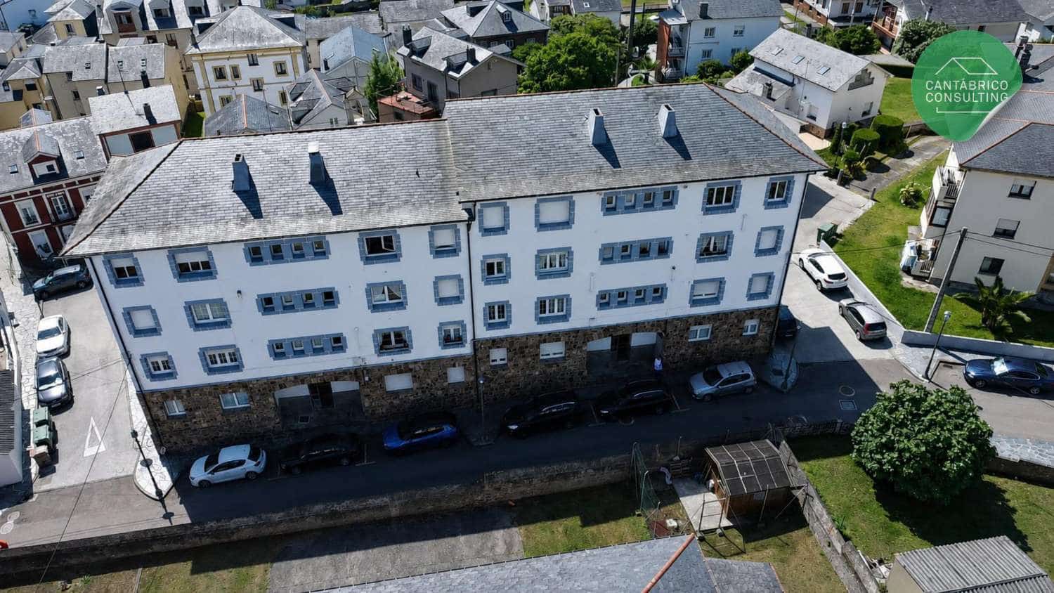 3 bedroom Flat for sale in Navia with garage - € 155,000 (Ref: 9928732)