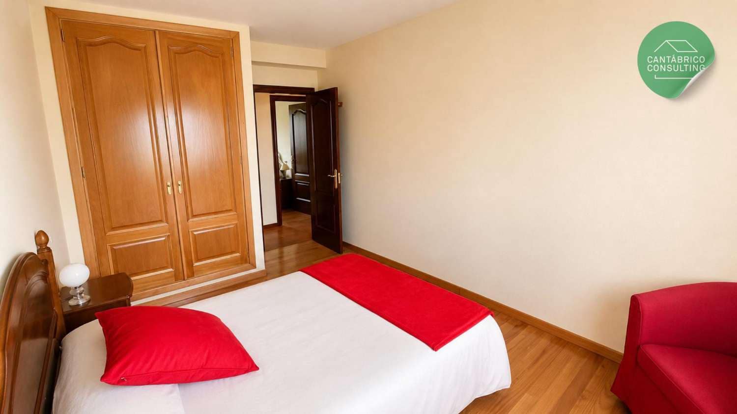 3 sypialnia Willa na sprzedaż w Castropol z garażem - 550 000 € (Ref: 9946962)