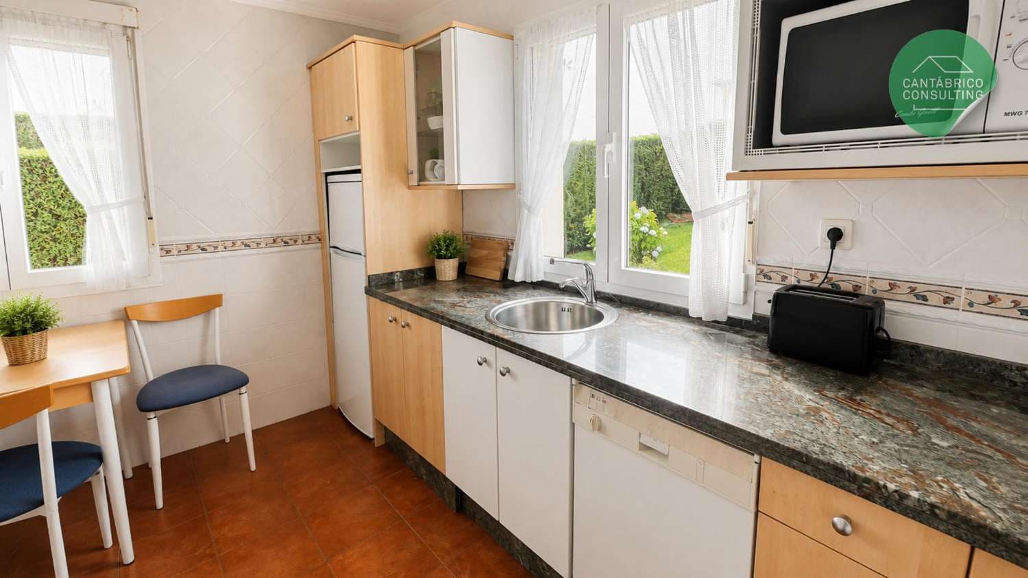 3 sypialnia Willa na sprzedaż w Castropol z garażem - 550 000 € (Ref: 9946962)