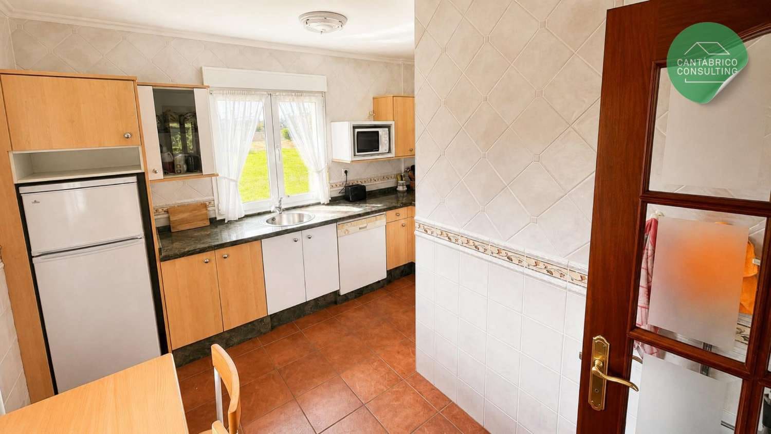 3 sypialnia Willa na sprzedaż w Castropol z garażem - 550 000 € (Ref: 9946962)