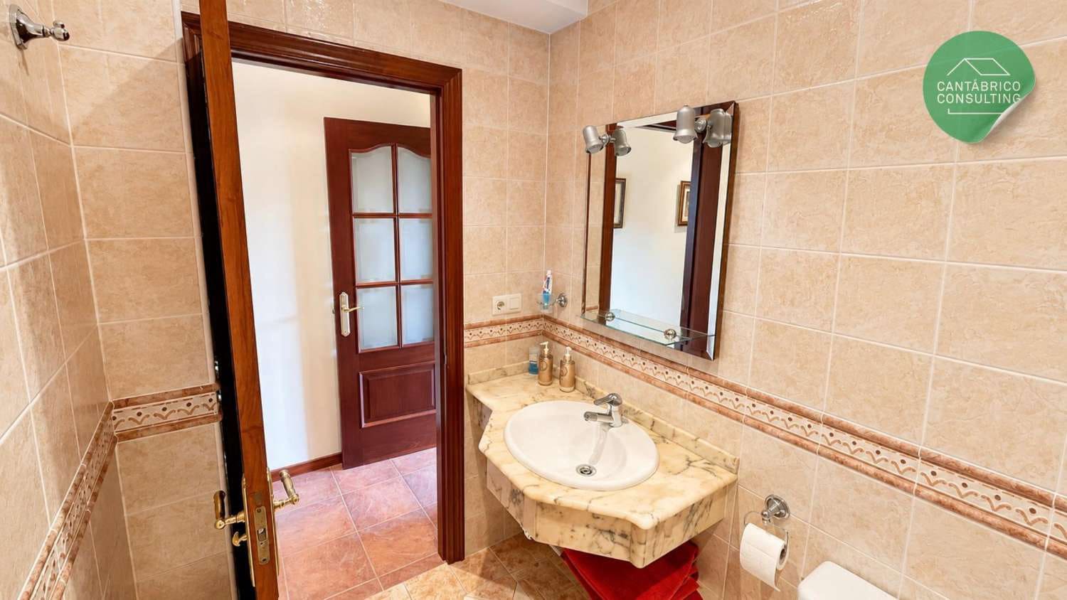 3 sypialnia Willa na sprzedaż w Castropol z garażem - 550 000 € (Ref: 9946962)