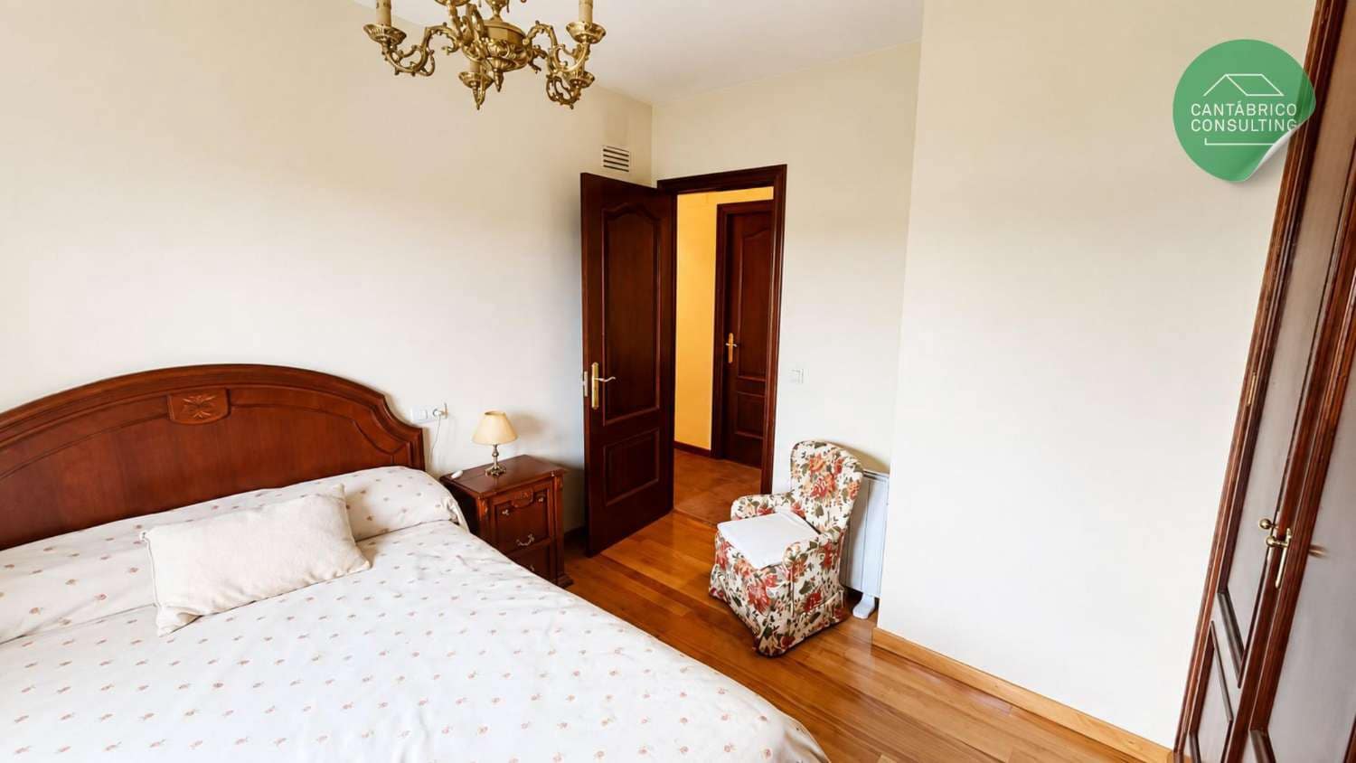 3 sypialnia Willa na sprzedaż w Castropol z garażem - 550 000 € (Ref: 9946962)