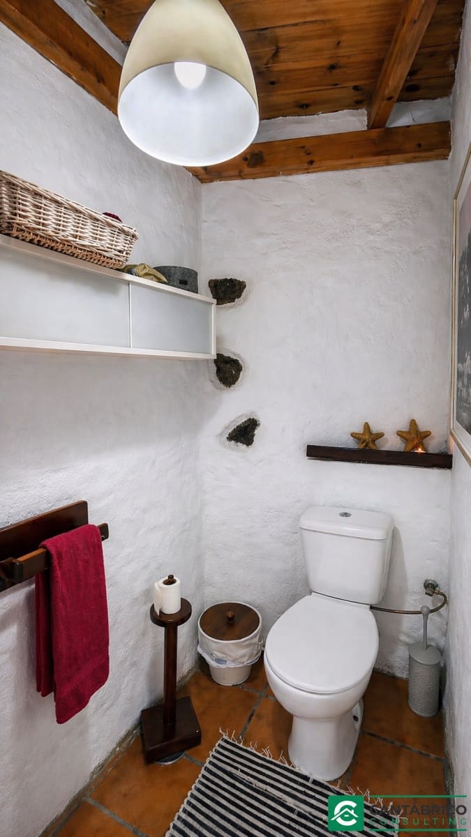 3 bedroom Semi-detached Villa for sale in Guia de Isora - € 335,000 (Ref: 9954680)