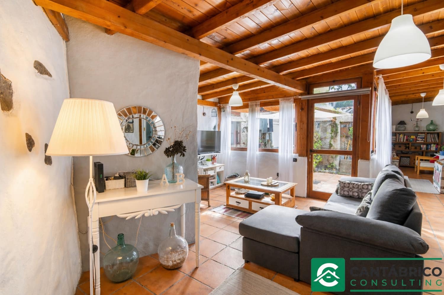 3 bedroom Semi-detached Villa for sale in Guia de Isora - € 335,000 (Ref: 9954680)