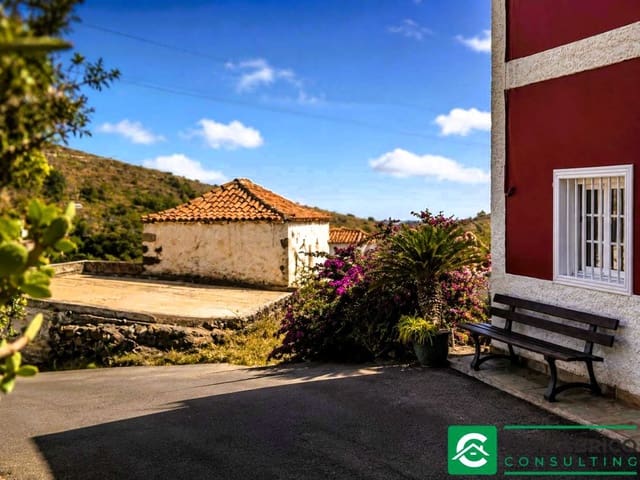 3 sovrum Semi-fristående Villa till salu i Guía de Isora - 335 000 € (Ref: 9954680)