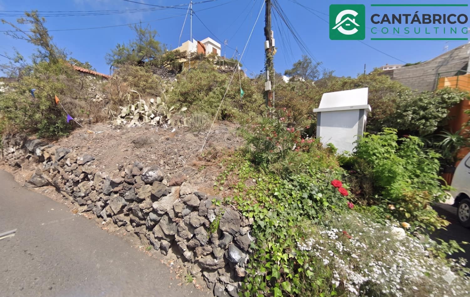 3 bedroom Semi-detached Villa for sale in Guia de Isora - € 335,000 (Ref: 9954680)