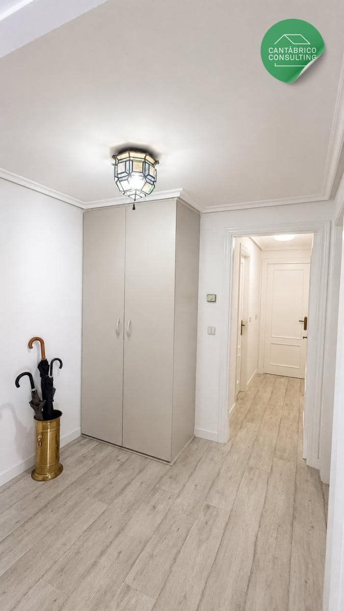 2 soveværelse Lejlighed til salg i Navia - € 215.000 (Ref: 9966122)