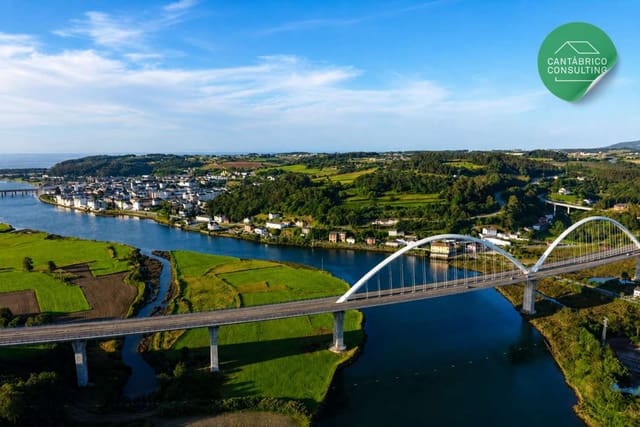 Grond te koop in Navia - € 1.200.000 (Ref: 9967171)