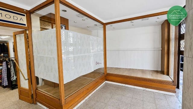 Komercyjne na sprzedaż w Navia - 235 000 € (Ref: 9984387)