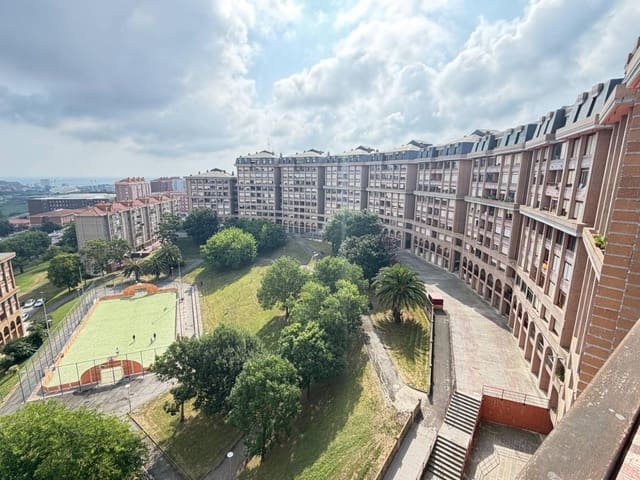 3 sovrum Lägenhet till salu i Santander med garage - 395 000 € (Ref: 10011153)