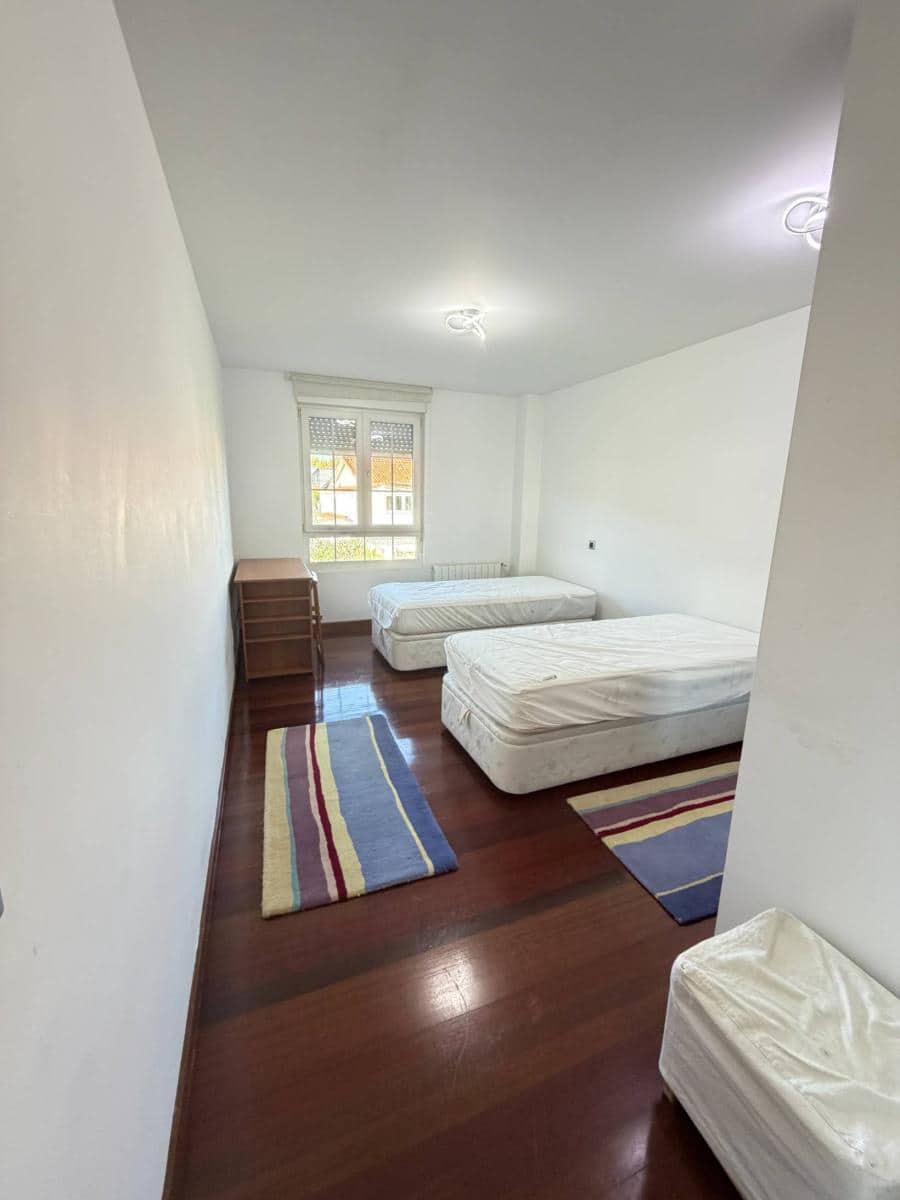 3 bedroom Apartment for sale in Mortera with garage - € 345,000 (Ref: 10102221)
