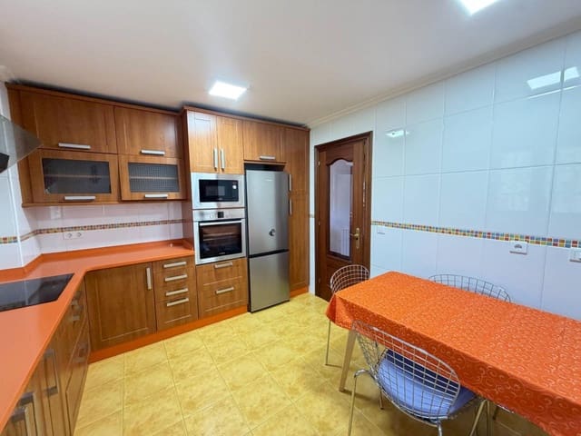 3 quarto Apartamento para venda em Mortera, Piélagos com garagem - 345 000 € (Ref: 10102221)