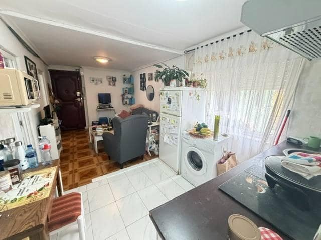 2 bedroom Flat for sale in Torrelavega - € 89,000 (Ref: 10124448)