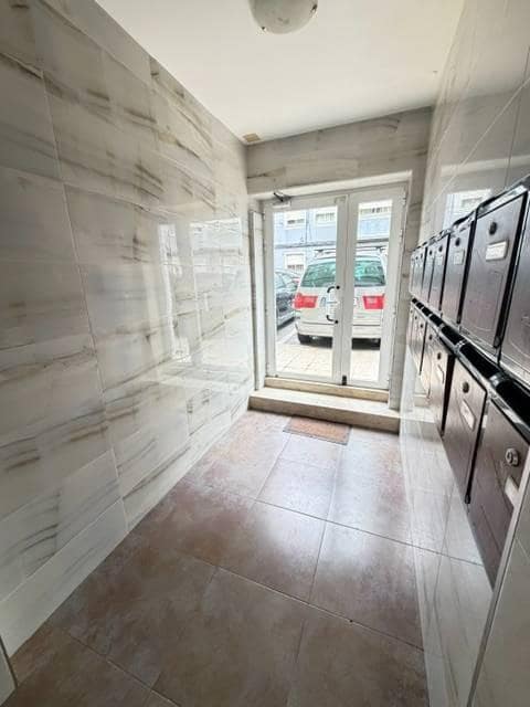 2 bedroom Flat for sale in Torrelavega - € 89,000 (Ref: 10124448)