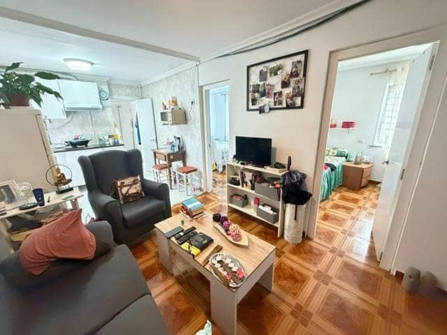 2 bedroom Flat for sale in Torrelavega - € 89,000 (Ref: 10124448)