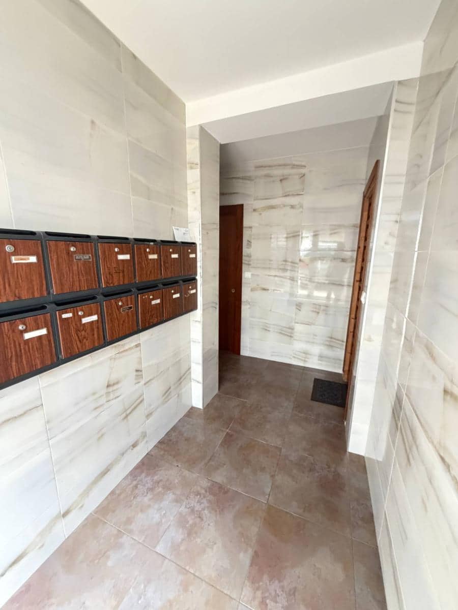 2 bedroom Flat for sale in Torrelavega - € 89,000 (Ref: 10124448)