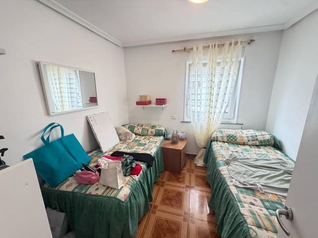 2 sypialnia Mieszkanie na sprzedaż w Torrelavega - 89 000 € (Ref: 10124448)