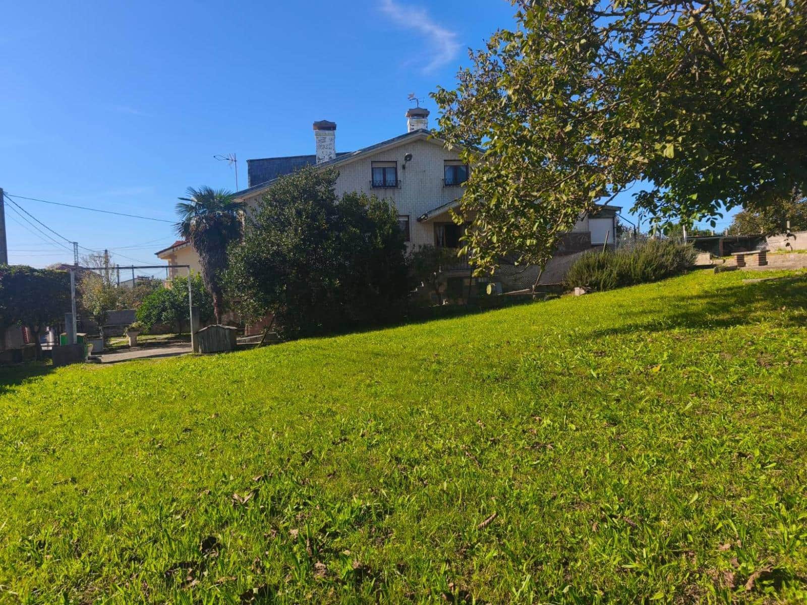 5 chambre Villa/Maison à vendre à Santander avec garage - 550 000 € (Ref: 10180424)