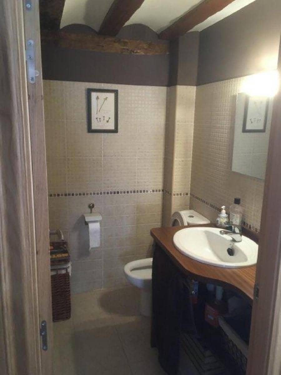 3 makuuhuone Paritalo myytävänä paikassa Ezcaray - 490 000 € (Ref: 4663130)