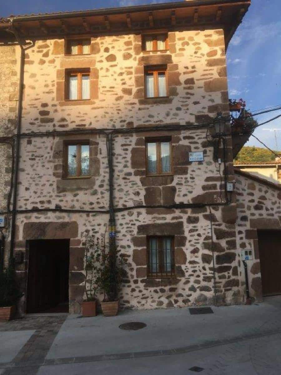 3 makuuhuone Paritalo myytävänä paikassa Ezcaray - 490 000 € (Ref: 4663130)