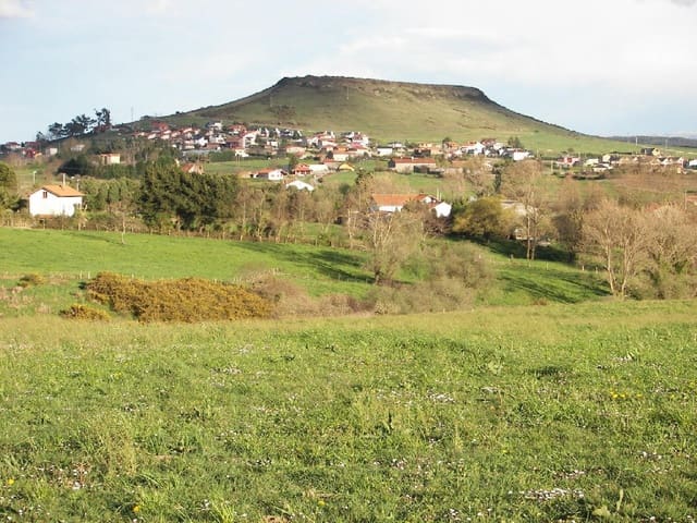 Building Plot for sale in Suances - € 100,000 (Ref: 8089748)