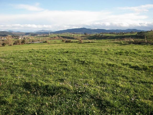 Building Plot for sale in Suances - € 100,000 (Ref: 8089748)