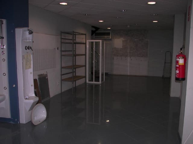 Kommersiell till salu i Santander - 648 000 € (Ref: 8089751)