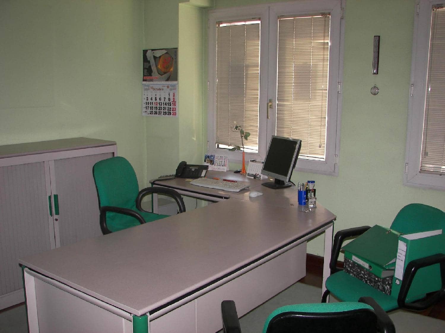 Commercieel te koop in Santander - € 648.000 (Ref: 8089751)