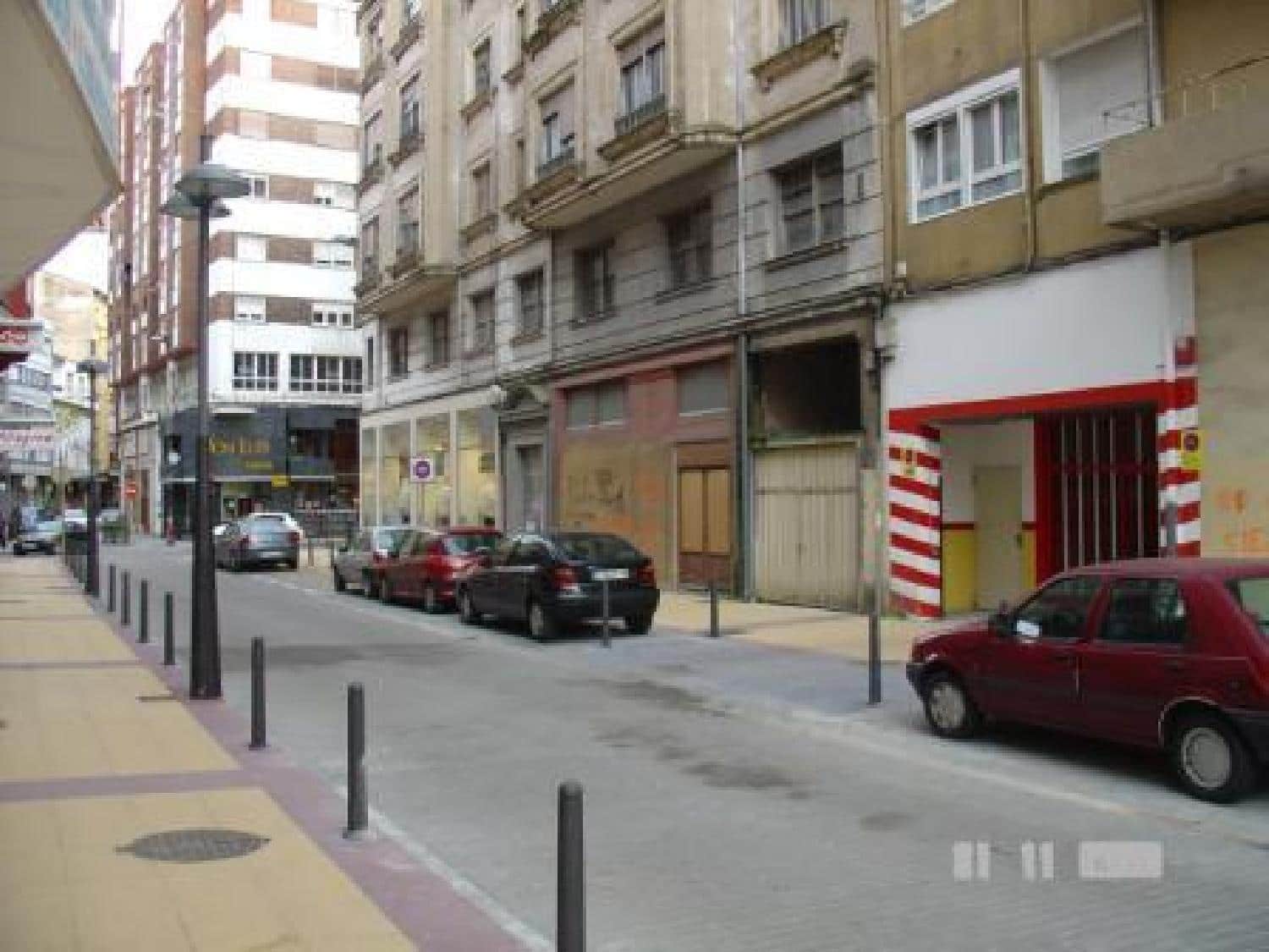 Autotalli myytävänä paikassa Torrelavega - 42 000 € (Ref: 8089758)