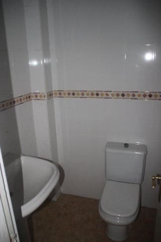 Comercial para venda em Santander - 96 000 € (Ref: 8089768)