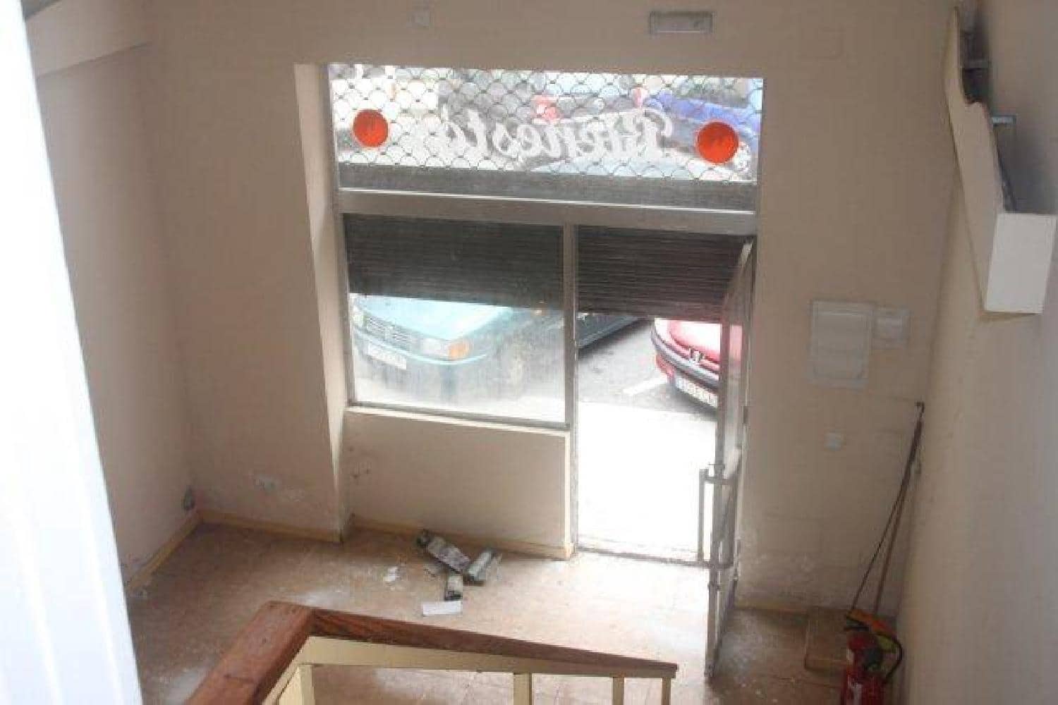 Erhverv til salg i Santander - € 96.000 (Ref: 8089768)