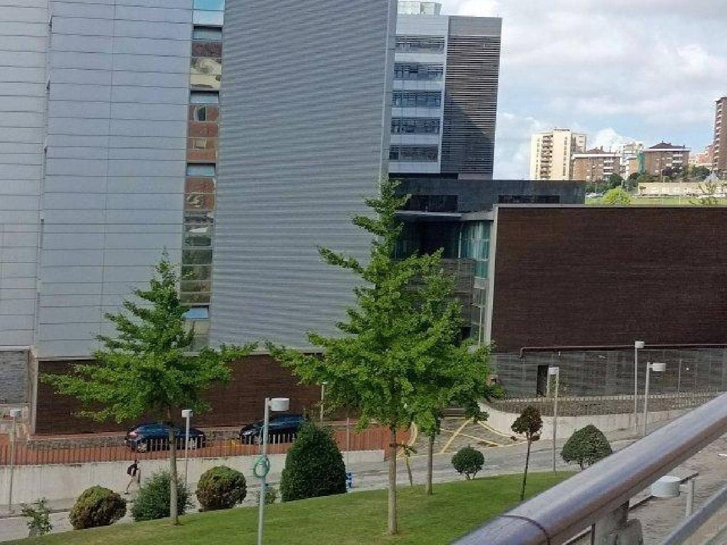 Erhverv til salg i Santander - € 99.000 (Ref: 8089796)