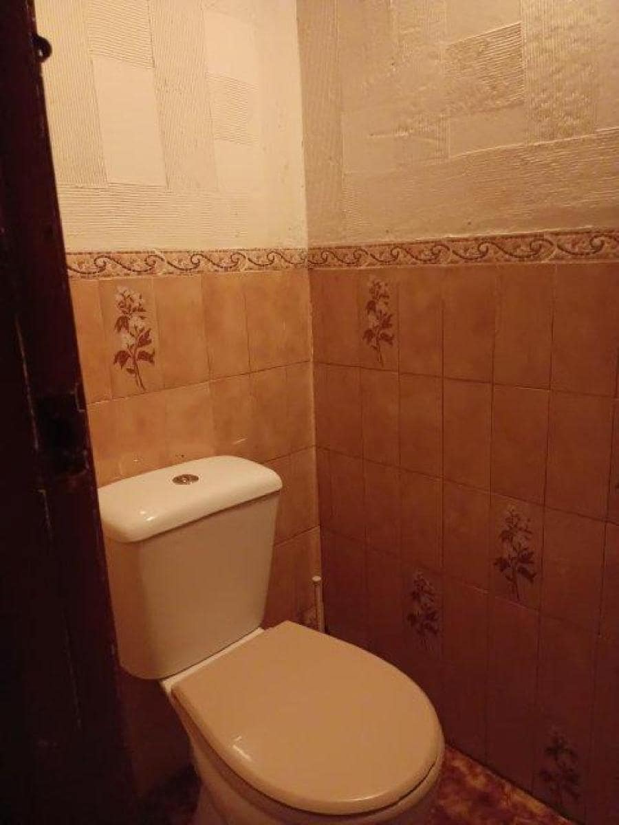 Erhverv til salg i Santander - € 99.000 (Ref: 8089796)