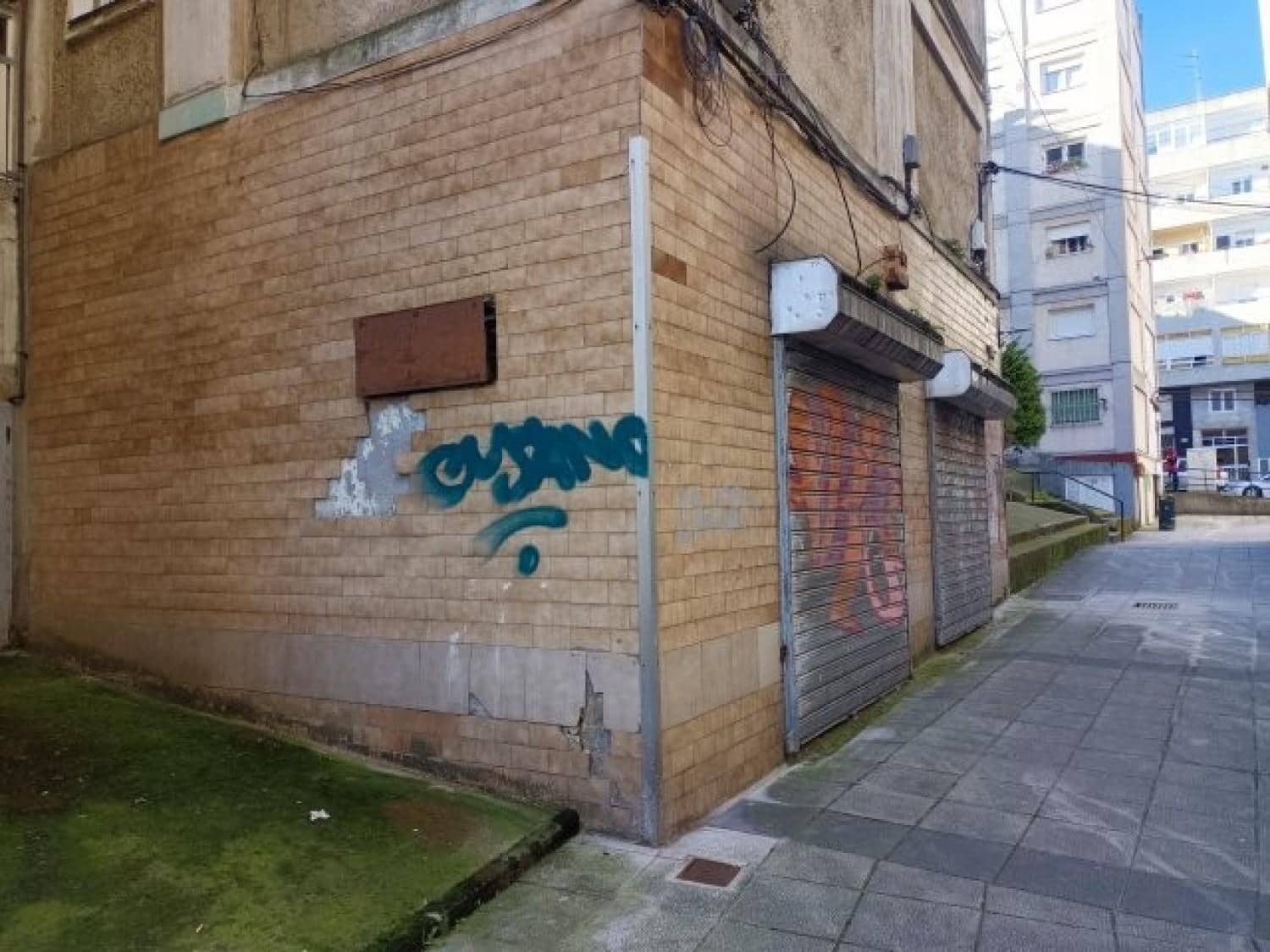 Erhverv til salg i Santander - € 66.000 (Ref: 8089802)