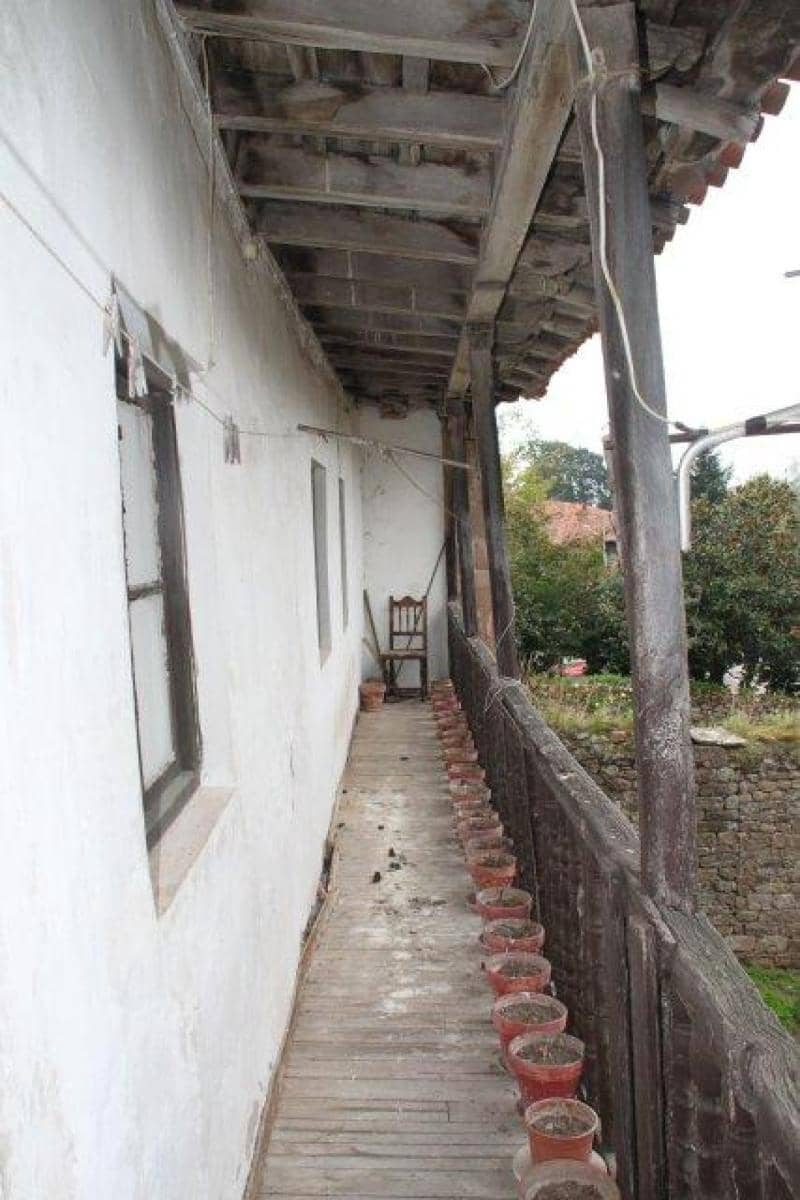 8 soveværelse Finca/Landehus til salg i Cabezon de la Sal - € 239.000 (Ref: 8097690)